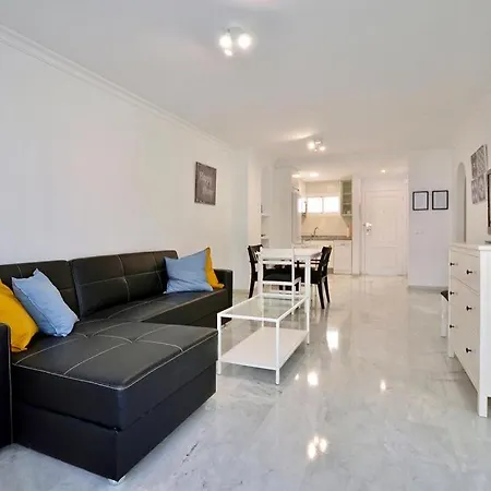 Apartamento A 100 Metros De La Playa Benalmadena Costa Exterior photo